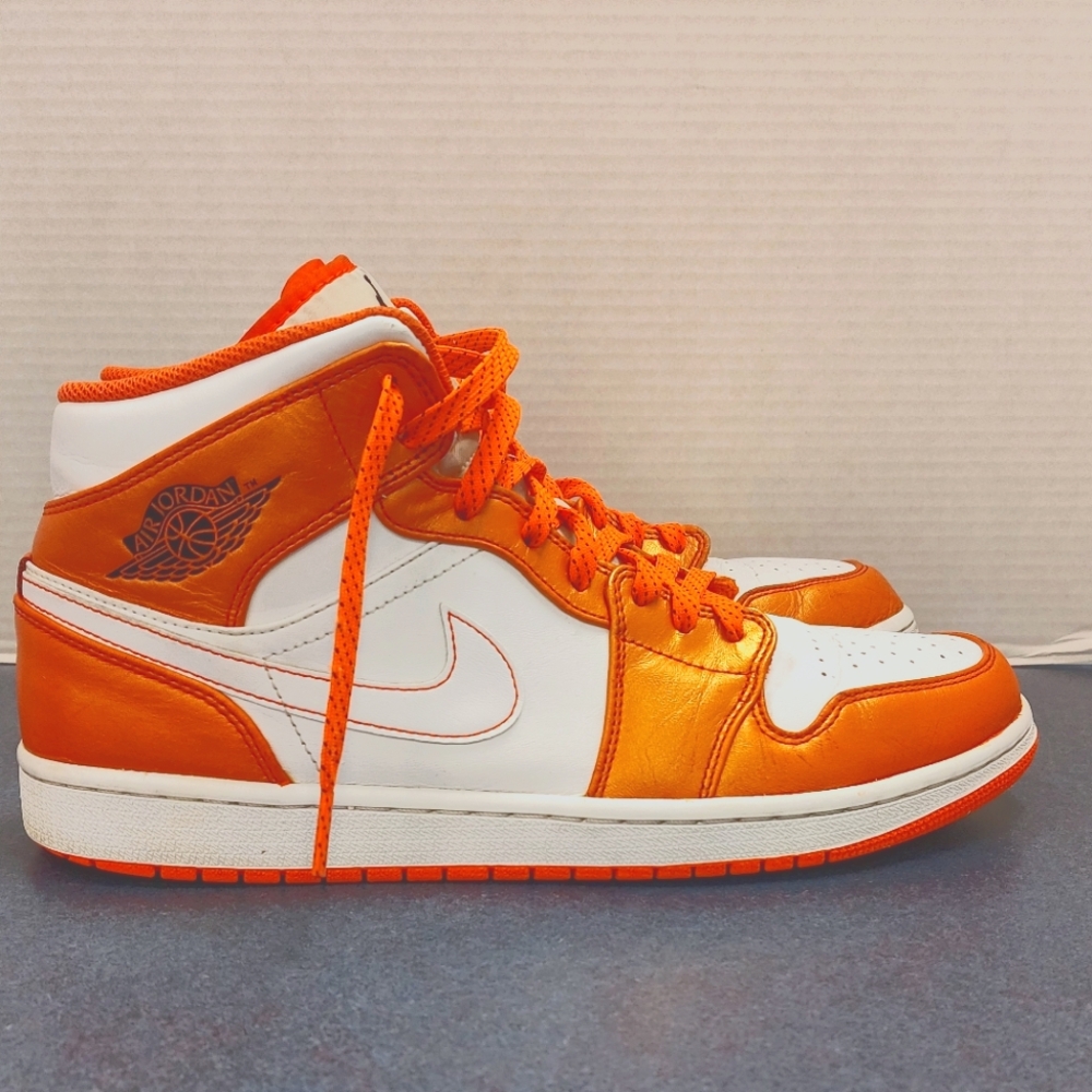 Jordan 1